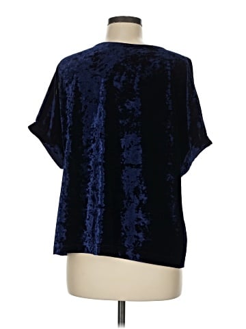 W5 Short Sleeve Top (view 2)