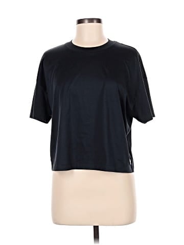 Vuori Active T-Shirt (view 1)