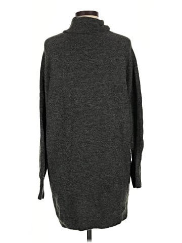 H&M Turtleneck Sweater (view 2)
