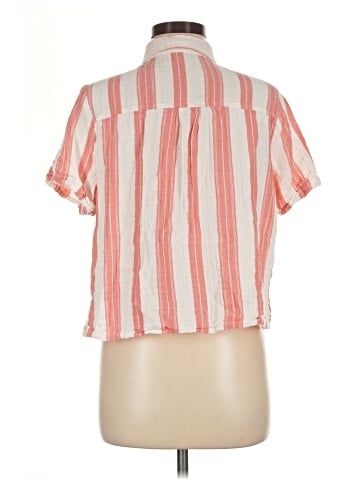 Old Navy Short Sleeve Button-Down Shirt (view 2)