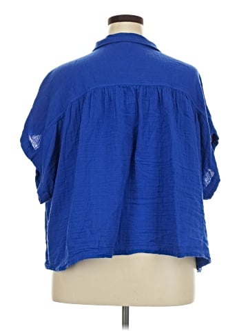 Old Navy Short Sleeve Blouse (view 2)