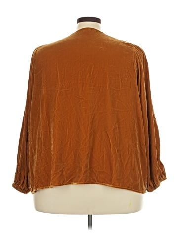 Old Navy 3/4 Sleeve Blouse (view 2)