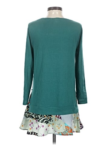 Little Yellow Button 3/4 Sleeve Top (view 2)