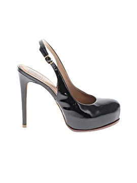 Pour La Victoire Heels