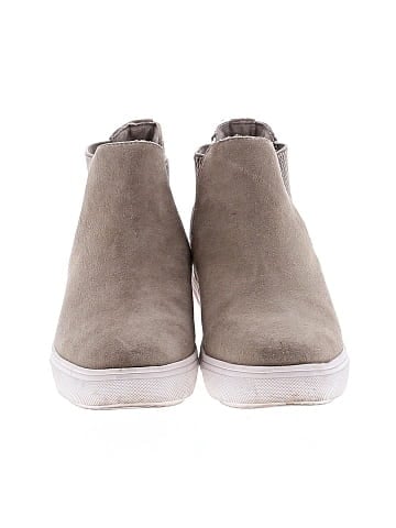 Steve Madden Ankle Boots (view 2)