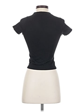 Old Navy Short Sleeve Turtleneck (view 2)