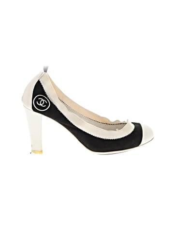 Chanel Ballet Pumps (view 1)