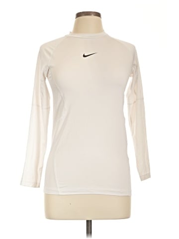 Nike Long Sleeve T-Shirt (view 1)