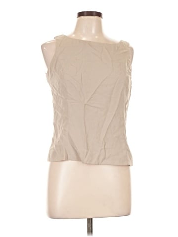 Amanda Smith Sleeveless T-Shirt (view 1)