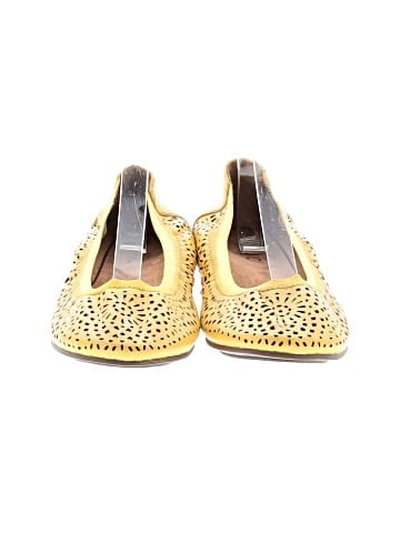 Vionic Flats (view 2)
