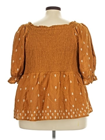 Old Navy 3/4 Sleeve Blouse (view 2)