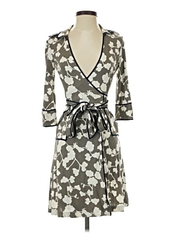 Diane von Furstenberg Casual Dress (view 1)