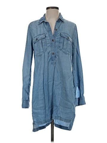 Abercrombie & Fitch Casual Dress (view 1)