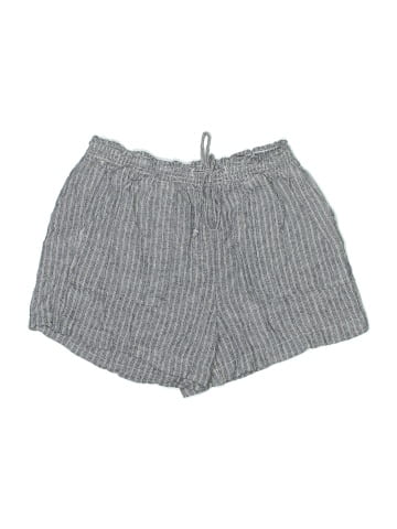 Time and Tru Shorts (view 1)