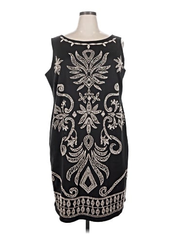 Ronni Nicole Cocktail Dress (view 1)
