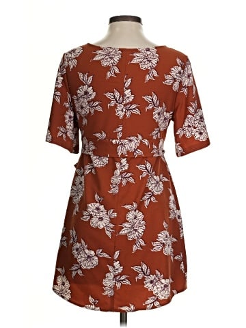 Isabel Maternity Casual Dress (view 2)