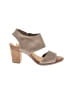 TOMS Tan Sandals Size 9 1/2 - photo 1