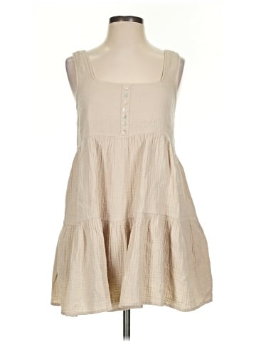 Urban Outfitters Casual Dress (view 1)