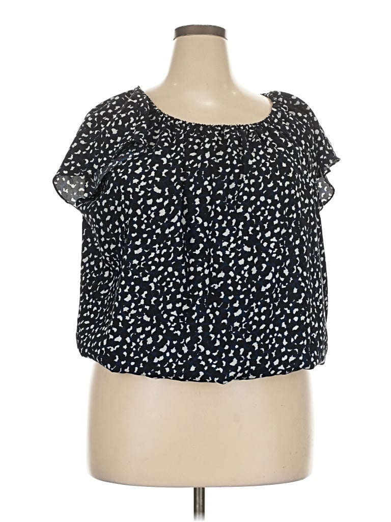 Pre-owned Vince Camuto Short Sleeve Blouse In Black