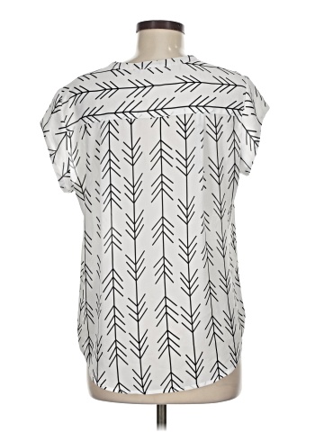 Fun2Fun Short Sleeve Blouse (view 2)