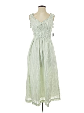 Old Navy Casual Dress (view 1)