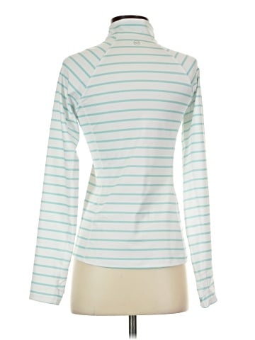 Vineyard Vines Performance Pullover Sweater (view 2)