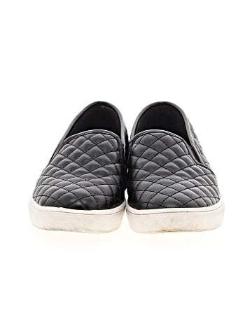 Stevies Sneakers (view 2)