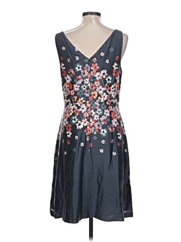 Ann Taylor LOFT Outlet Cocktail Dress (view 2)