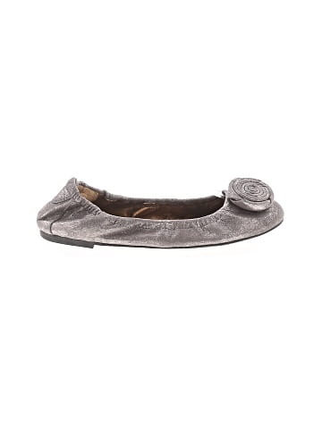 Ellen Tracy Flats (view 1)