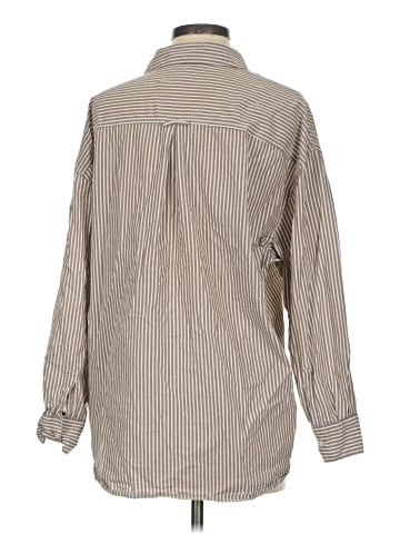 Old Navy Long Sleeve Button-Down Shirt (view 2)