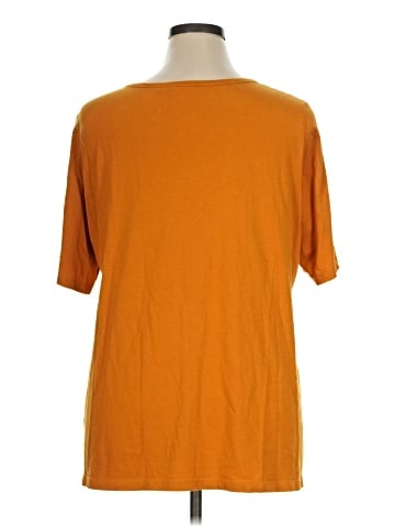 LOGO by Lori Goldstein Short Sleeve T-Shirt (view 2)