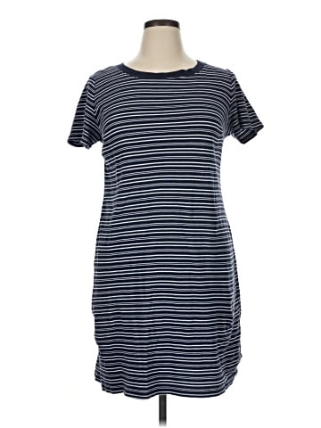 Ava & Viv Casual Dress (view 1)