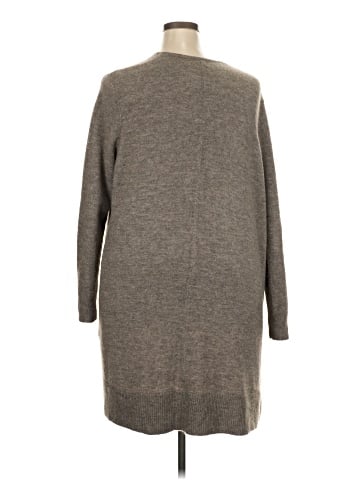 Old Navy Cardigan (view 2)