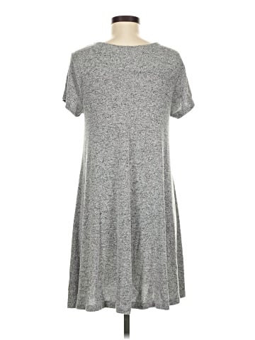 Old Navy Casual Dress (view 2)