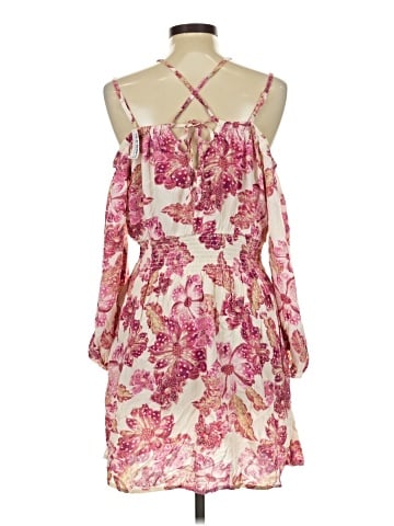 Old Navy Casual Dress (view 2)