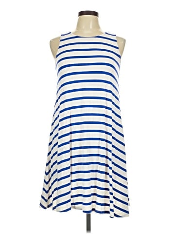 Old Navy Casual Dress (view 1)