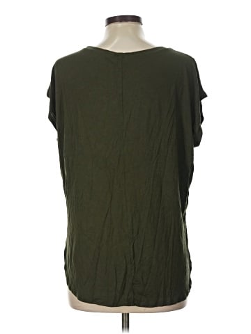 BKE Short Sleeve T-Shirt (view 2)
