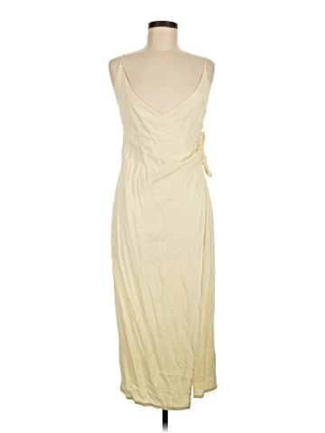 Urban Outfitters Casual Dress (view 1)