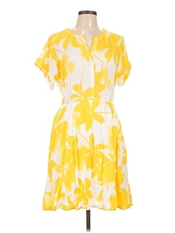 Simply Vera Vera Wang Casual Dress (view 1)