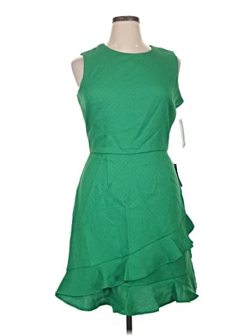 Julia Jordan Cocktail Dress (view 1)
