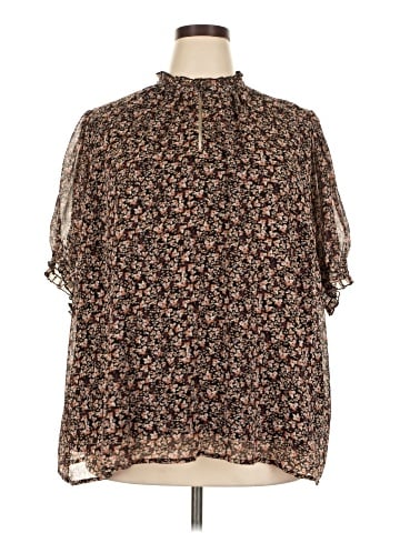 Ava & Viv Short Sleeve Blouse (view 1)