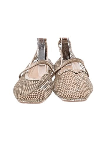 Unbranded Flats (view 2)