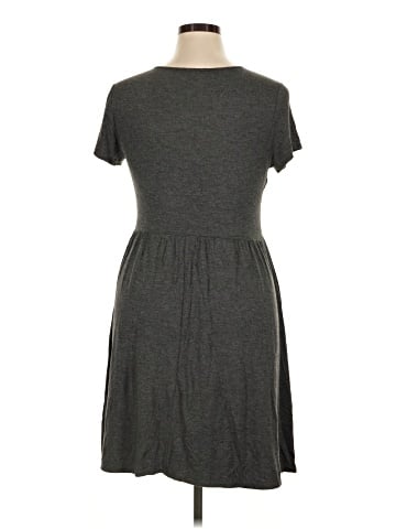 Old Navy Casual Dress (view 2)