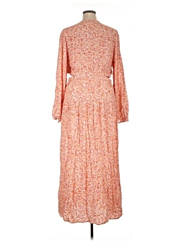 Old Navy Casual Dress (view 2)