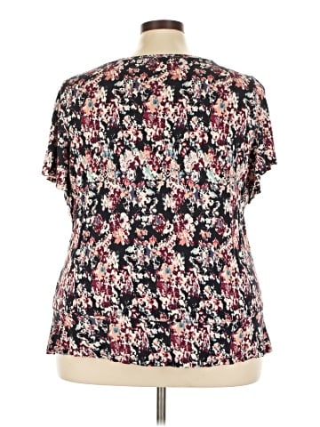 Lane Bryant Short Sleeve T-Shirt (view 2)