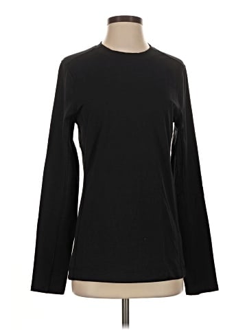 Lululemon Athletica Long Sleeve T-Shirt (view 1)