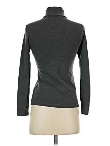 Uniqlo Turtleneck Sweater (view 2)