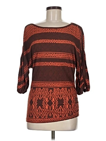 Testament 3/4 Sleeve Top (view 1)