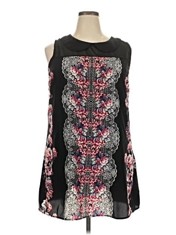 Xhilaration Cocktail Dress (view 1)