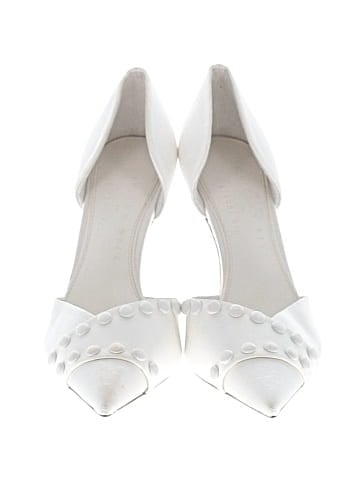 Caelynn Bell For Gianni Bini Heels (view 2)